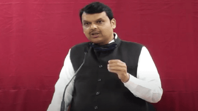 अयोध्या भूमी कमी होती का? जिथे रामलल्ला विराजमान होते तीच जागा का दिसली? : देवेंद्र फडणवीस