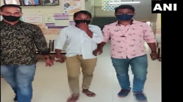 औषध लावण्याच्या बहाण्याने महिला रुग्णाचा विनयभंग, मुंबईत वॉर्डबॉयला बेड्या