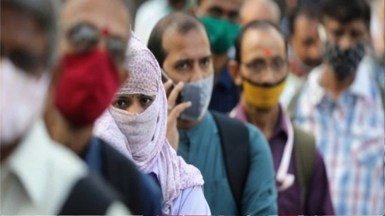 लंडनवरुन 10 जण रत्नागिरीत, अख्खं कोकण टेन्शनमध्ये