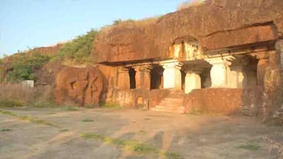 सफर करा मराठवाड्यातल्या ऐतिहासिक वारशाची, जाणून घ्या किल्ल्यांचे शहर ‘लातूर’बद्दल...