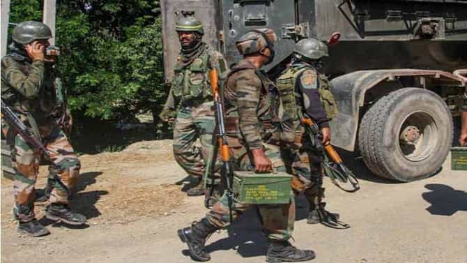शोपियां बनावट चकमकप्रकरणी आरोपपत्र दाखल, 3 आरोपींमध्ये सैन्यातील कॅप्टनचाही समावेश