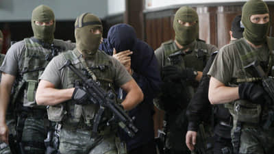 संडे स्पेशल- दुसऱ्या देशात घुसून मोसाद काम कशी फत्ते करते?