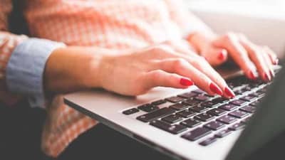 तासन् तास बसून काम केल्याने मधुमेहासह अनेक आजारांना निमंत्रण, ‘या’ उपायांनी मिळेल आराम!