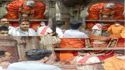 Photo | राज्यावरचं कोरोना आणि आर्थिक संकट दूर कर, रोहित पवार सप्तश्रृंगी मातेच्या दर्शनाला