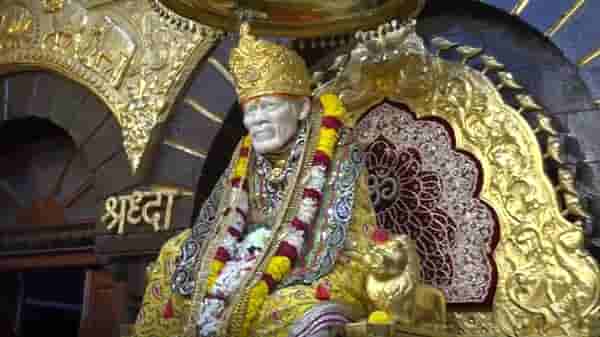 साईबाबांच्या तिजोरीतील दानात गेल्या वर्षीच्या तुलनेत घट, एकूण जमा रक्कम तब्बल…