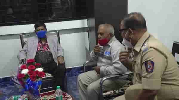 विषयच खोल! कल्याणमध्ये आरपीआयच्या कार्यकर्त्याचा शेजारच्यांशी वाद, भांडण मोडण्यासाठी केंद्रीय मंत्री रामदास आठवलेंची मध्यस्थी