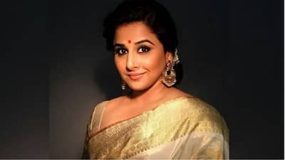 Vidya Balan Birthday | पाचवीला पूजलेला संघर्ष, आरशात तोंडही पाहणं सोडून दिलं होतं, पण...