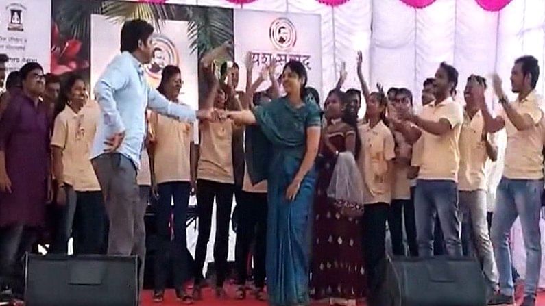 prashant gadakh dance with wife gauri gadakh
