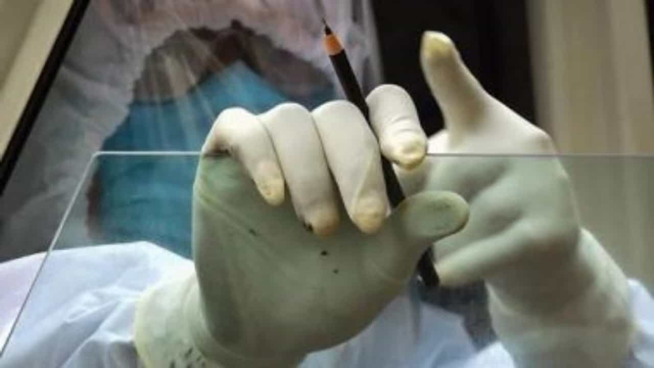 2021 मध्येही कोरोना काही थांबेना, बँकॉकमध्ये शाळा आणि बाजारपेठांमध्ये कडकडीत बंद