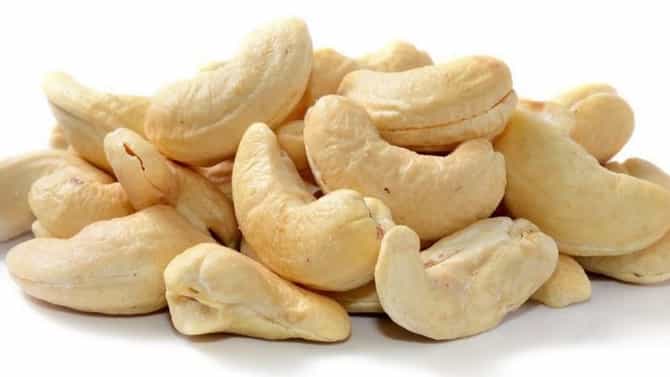 Cashew Benefits | काजूचे पाच उत्तम आरोग्यदायी फायदे, बर्याच रोगांपासून वाचवण्यास करतात मदत
