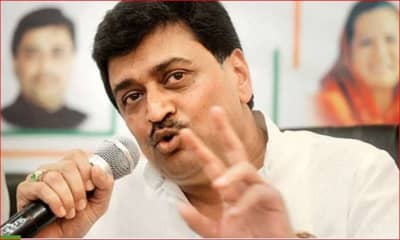 मी धडाधड निर्णय घेणाऱ्या दोन नानांना ओळखतो, एक पटोले, दुसरे....  : अशोक चव्हाण