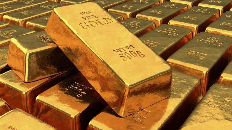 Gold-Silver Latest price: नव्या वर्षाच्या सुरुवातीलाच सोने-चांदीच्या दरात घट, आजचे भाव...