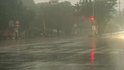 Weather Alert | एकीकडे हाडं फोडणारी थंडी, त्यात पावसाळ्यासारखा मुसळधार, महाराष्ट्रात काय होणार?