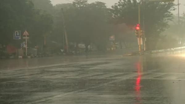 Weather Alert | राज्यात अनेक ठिकाणी पावसाच्या सरी, काढणीला आलेल्या पिकांवर संकट