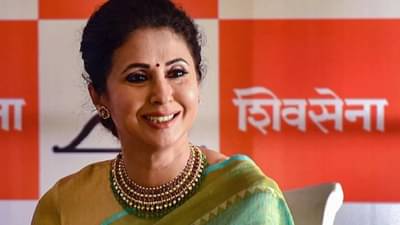 थोरांताना फोन करून परवानगी; काँग्रेसकडून लढताना वाचलेला निधी उर्मिलाकडून CM फंडात