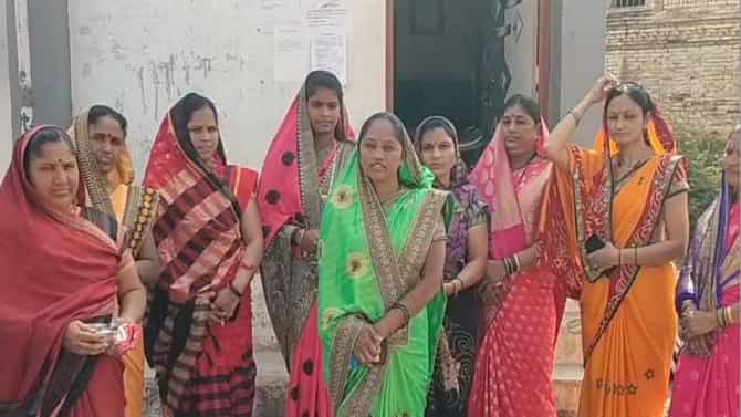 साताऱ्यातील अंगापूर तर्फ तारगावमध्ये महिलाराज, ज्येष्ठ नागरीक आणि तरुणाईचा निर्धार
