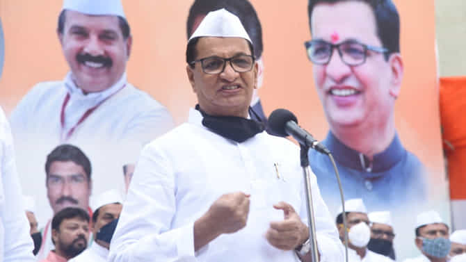 Ahmednagar Gram Panchayat Election Results 2021: प्रदेशाध्यक्षांच्या गावातच सत्ता गेली, बाळासाहेब थोरातांचा चंद्रकांत पाटलांना टोला