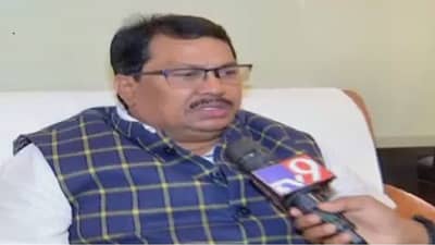 Vijay Wadettiwar Corona | मंत्री विजय वडेट्टीवार यांना कोरोनाची लागण, अधिवेशनाला हजेरी