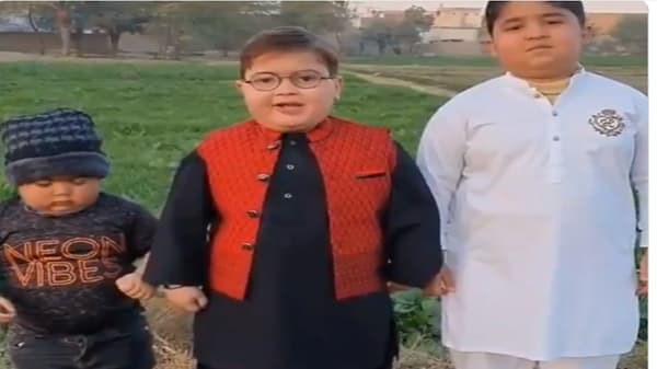 पीछे तो देखो पीछे सांगणारा अहमद शाहचा नवा व्हिडीओ, सोशल मीडियावर लाईक्सचा पाऊस