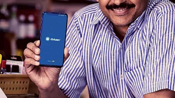 साताऱ्याच्या पठ्ठ्याची उद्योगात मुकेश अंबानींसोबत स्पर्धा, जिओ मार्टला टक्कर देणारं दुकान अॅप