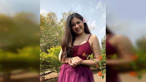 'तुला पाहते रे' या मालिकेतून घराघरात पोहोचलेली महाराष्ट्राची लाडकी ईशा म्हणजेच अभिनेत्री गायत्री दातार रसिकांच्या मनावर राज्य करतेय.
