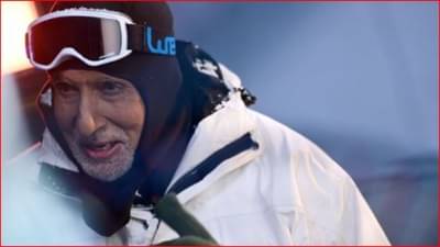 लडाखमध्ये मायनस 33 डिग्री तापमान; अमिताभ बच्चन म्हणतात थर्मल सूट घालूनही...