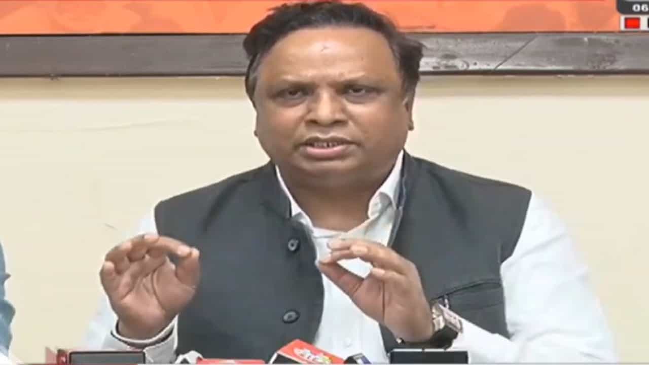 युतीत होतो म्हणून शिवसेनेची महापालिका, यंदा मात्र सगळीकडे भाजपचाच महापौर