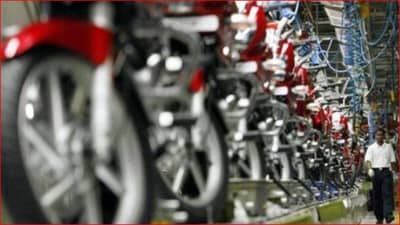 होंडा कंपनी करणार कर्मचाऱ्यांना रिटायर; भारतातील पर्मनंट कर्मचाऱ्यांना बसणार मोठा फटका