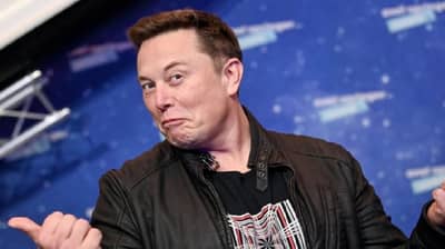 जेफ बेझोस पिछाडीवर, आता ही व्यक्ती ठऱली जगात सर्वात श्रीमंत; संपत्ती तब्बल 1,38,42,78,96,75,000 रुपये