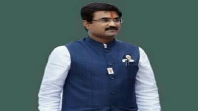 मुख्यमंत्र्यांच्या दौऱ्याची माहिती न दिल्यामुळे आमदार नाराज, स्थानिक राजकारण्यांनी डावलल्याचा आरोप