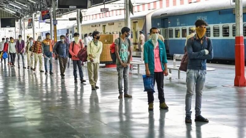 Indian Railway: रेल्वे विभाग तिकिटाचे पूर्ण पैसे परत करणार, त्यासाठी 'हे' नियम वाचा