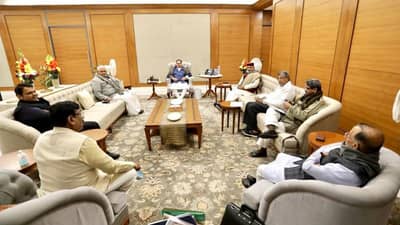 भाजप नेत्यांचा एक फोटो; ज्याची महाराष्ट्रात चर्चा!