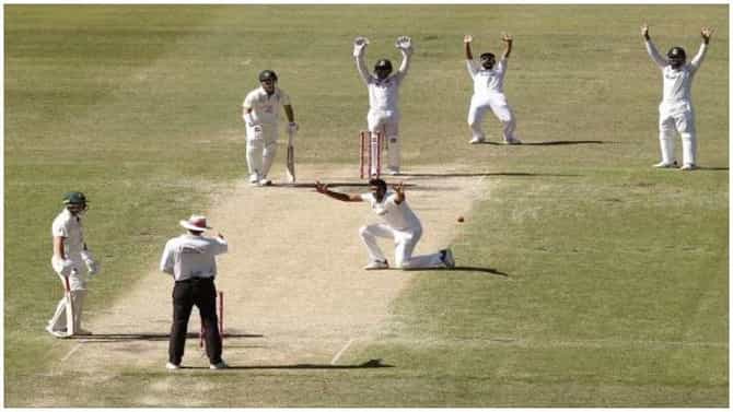 Aus vs Ind 3rd Test | दस का दम, डेव्हिड वॉर्नरला बाद करत अश्विनची विक्रमी कामगिरी