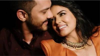 नेहा कक्करने आदित्यला विचारली लव्हस्टोरी, भर शोमध्ये केला प्रेमाचा खुलासा