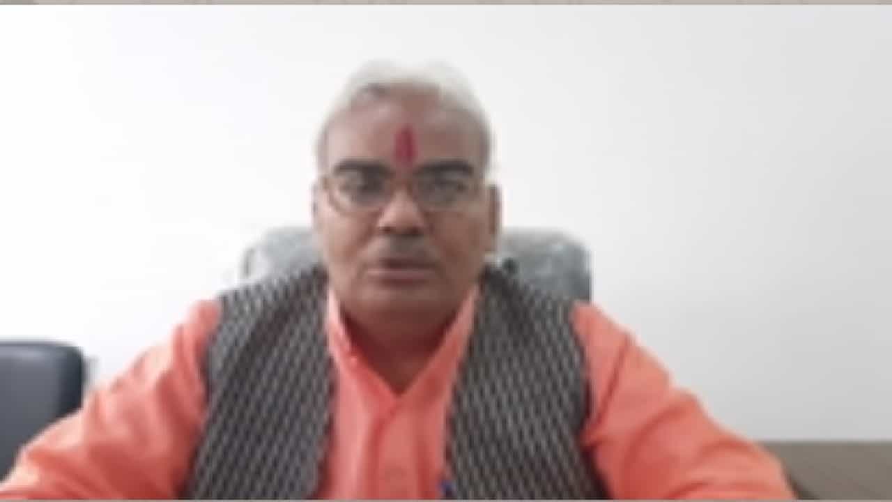 आंदोलक शेतकऱ्यांकडून चिकन बिर्याणी खाऊन बर्ड फ्लू पसरवण्याचं षडयंत्र, भाजप आमदाराचा वादग्रस्त VIDEO