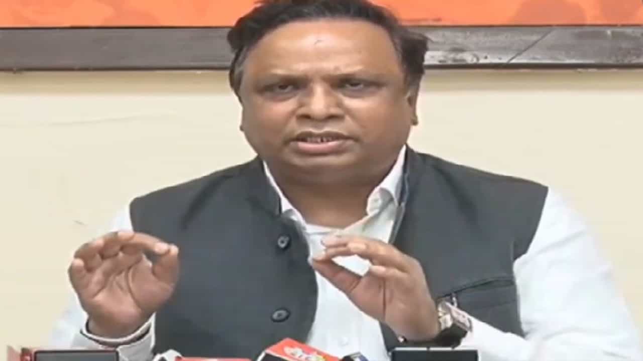 ... तर अशा ट्रकभर एसआयटी लावाव्या लागतील, जाऊ द्या ना ताई; आशिष शेलार यांचा पलटवार