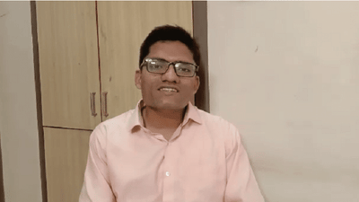 खेड्यातील मुलंही कमी नसतात, कराडच्या चारुदत्त साळुंखेची गरुडझेप!