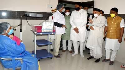 भंडारा दुर्घटनेतील मृतांच्या कुटुंबीयांना राज्यपालांकडून प्रत्येकी दोन लाख; पीडितांचे केले सांत्वन