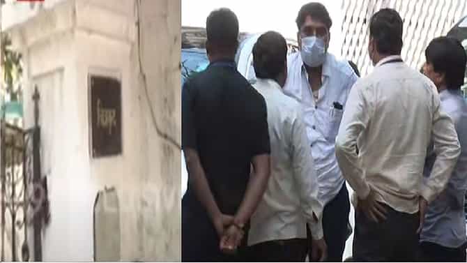 धनंजय मुंडे पहाटेपासून शासकीय बंगल्यात, समर्थक आणि अधिकारीही जमले