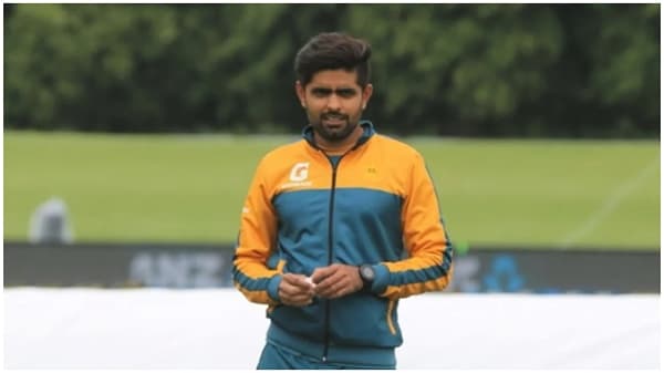लैंगिक शोषण प्रकरणात पाकिस्तानचा कर्णधार बाबर आझमविरोधात गुन्हा दाखल, लाहोर कोर्टाचा दणका