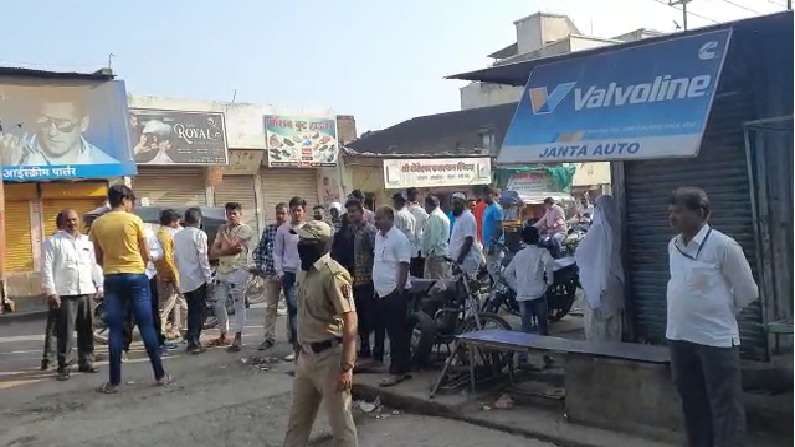 महाराष्ट्र ग्रामपंचायत मतदान 2021: जामनेरच्या देवपिंप्रीत चाकू हल्ला, पिस्तूल रोखून धमकावलं