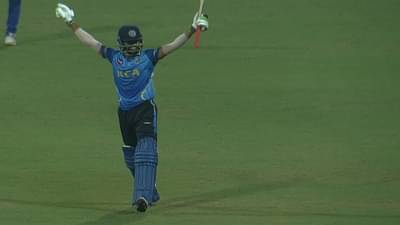 Syed Mushtaq Ali T20 Trophy| ज्युनिअर अझरुद्दीनचा झंझावात, 11 सिक्स, 9 फोर, क्रिकेट बोर्डाकडून मोठा सन्मान