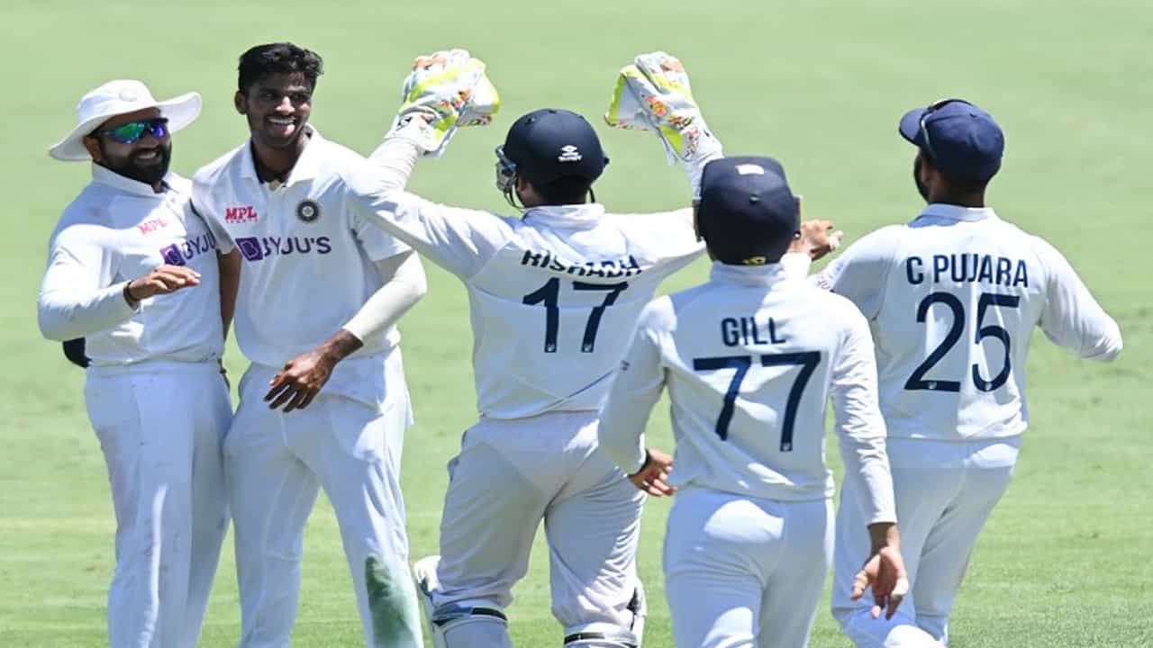 Aus vs Ind 4th Test | वॉशिंग्टन अतिसुंदर, पदार्पणातील सामन्यात विक्रमाला गवसणी
