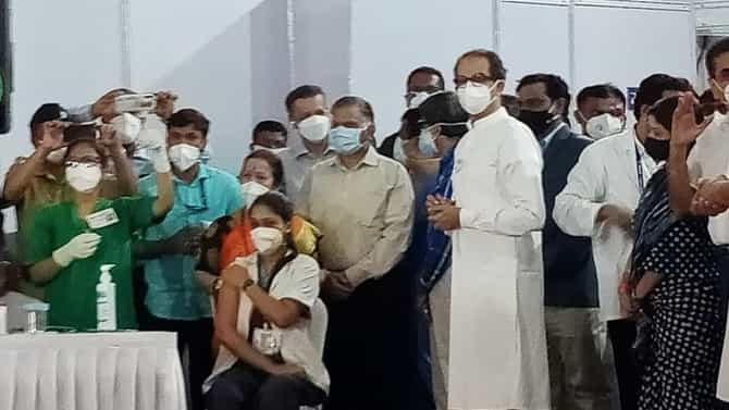 लसीकरणाच्या मुद्द्यावर राजकारण नको; मुख्यमंत्र्यांचं आवाहन
