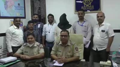 त्या कारच्या शोधात कल्याण पोलिसांना कार चोरीचे गोदामच सापडलं