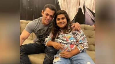 RIP Pista : बिग बॉसची क्रू मेंबर पिस्ता धाकडचा दुचाकी खड्ड्यात आदळल्यानं मृत्यू