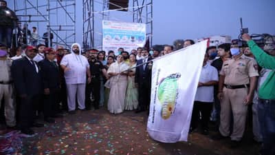 पुण्यात भाजप आमदाराचा झुंबा डान्स, सोशल डिस्टन्सिंगचा मात्र फज्जा