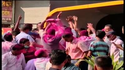 ग्रामपंचायत निकाल 2021 Latest Updates: सत्ताधारी शिवसेनेची राज्यभरात विजयी घौडदौड