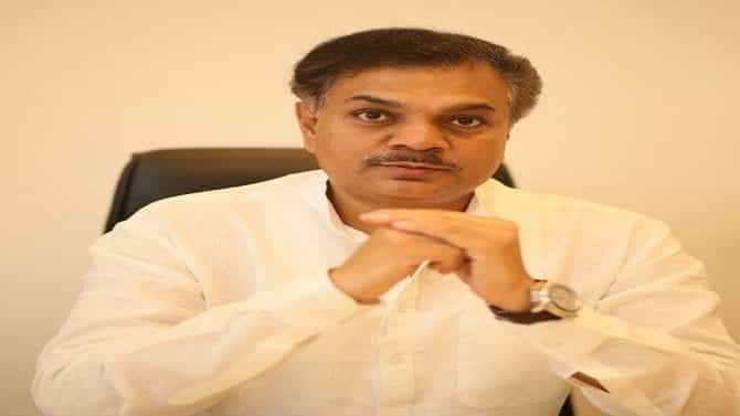 राणा जगजितसिंह पाटील मैदानात, मुख्यमंत्री उद्धव ठाकरेंना सडेतोड पत्र