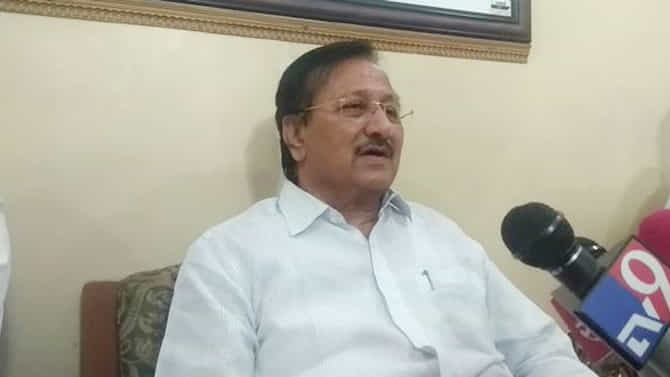 Solapur Gram Panchayat Election Results 2021: अकलूजमध्ये माजी उपमुख्यमंत्री विजयसिंह मोहिते पाटलांचं वर्चस्व कायम; सत्ता राखली